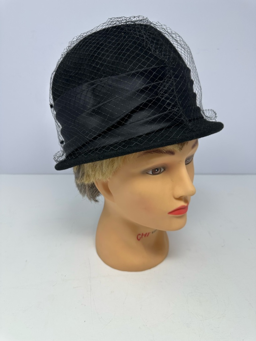 Vintage Glenover Henry Pollak 100% Wool Felt Hat Black Ribbon Netting NYC 1950s